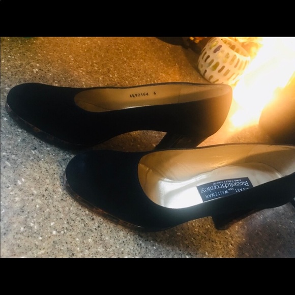 Stuart Weitzman Women’s Pumps - Picture 3 of 5